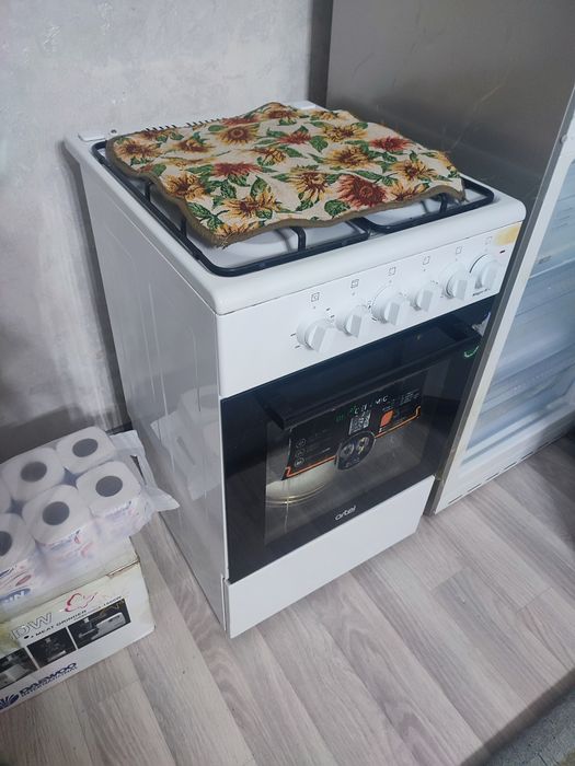 Продам газ плита