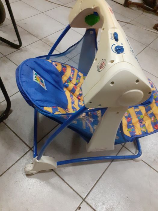 Детско,бебешко люлеещо се столче