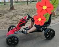 Kart cu pedale, structura metalica, scaun ergonomic ajustabil