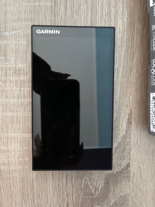 Навигация Garmin dezl lgv610