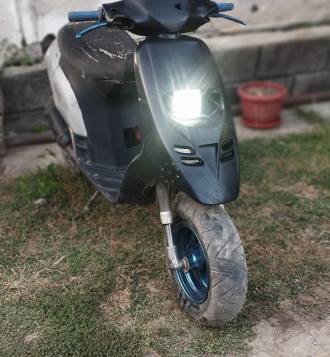 Vând Piaggio Tripthoon 80cc 2t sau schimb cu orice Cross