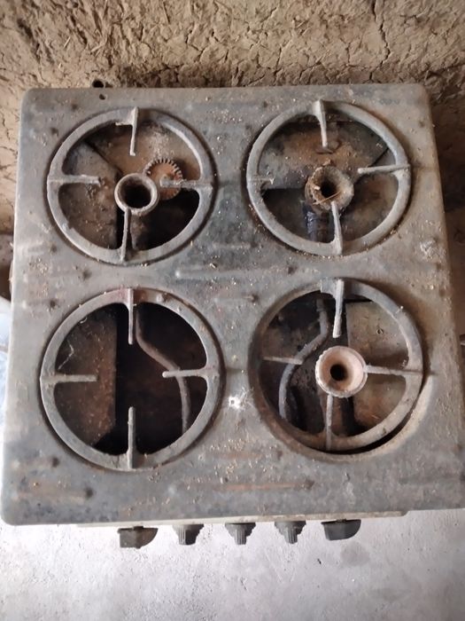 Eski Gaz plita yaxshi ishlidi
