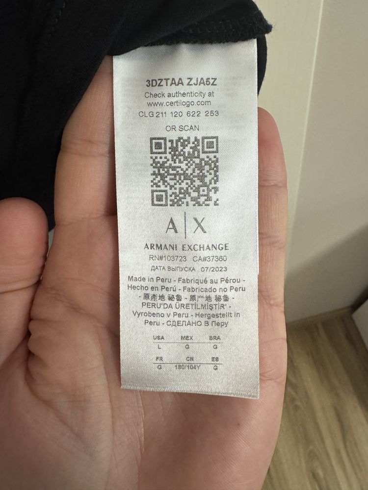 Темиска Armani Exchange AX