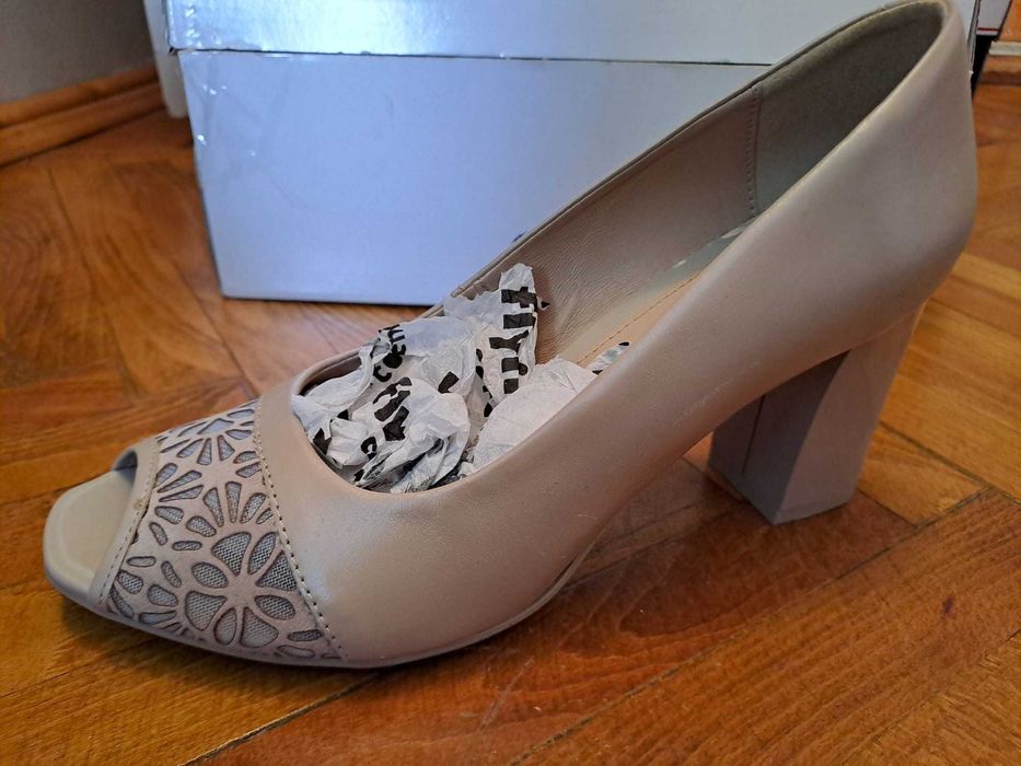 Vand pantofi de piele, 37