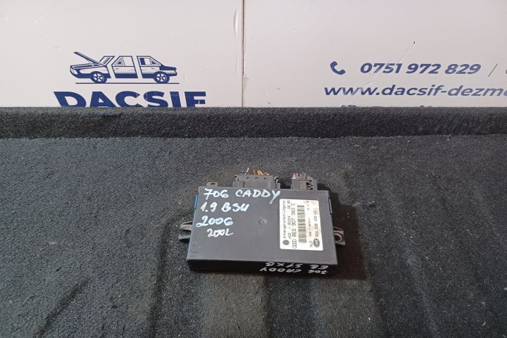 Calculator carlig remorca 8E0907383C 8E0907383C Volkswagen VW Caddy 3