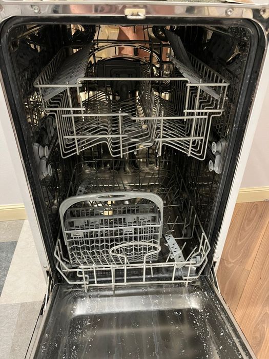 Посудомойка Candy на запчасти