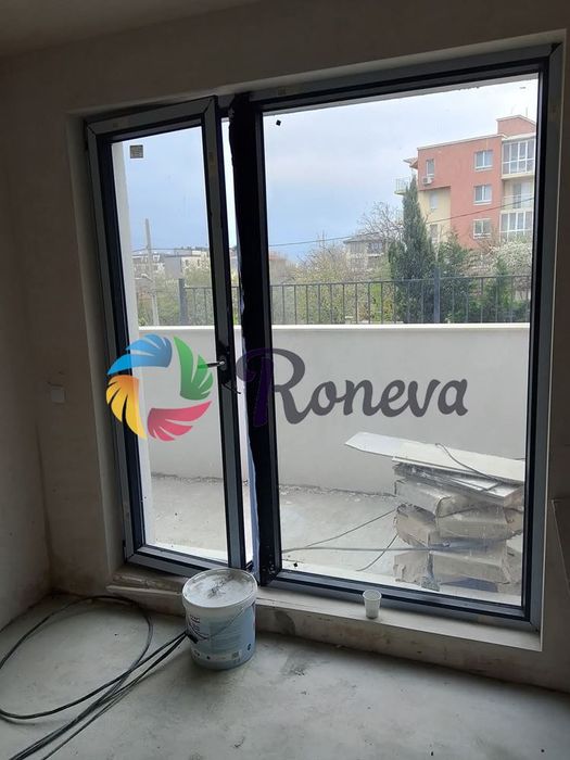 Продава се Двустаен апартамент в Варна, Бриз - 66 кв.м за 1954 €/кв.м - Снимка #2