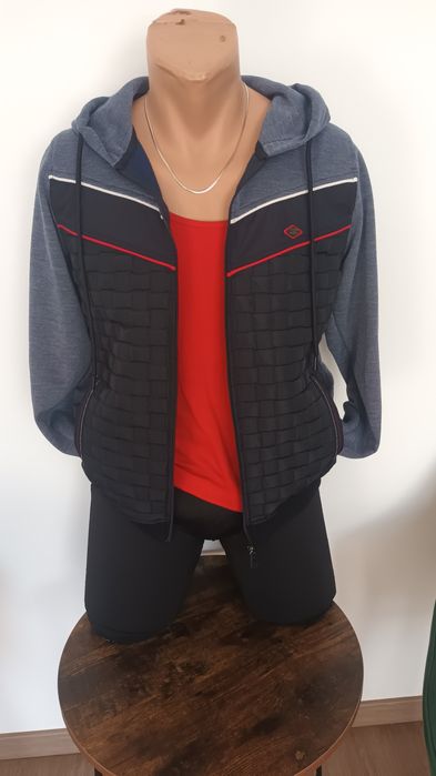 Vand hanorac pt baieti /barbati mar S