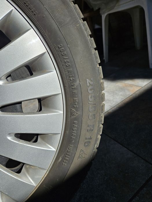 Anvelope iarna Continental R16