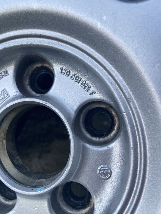 Лети джанти 16 5х100 VW Golf4, Audi A3 ,Seat,Skoda,Фолксваген Голф4