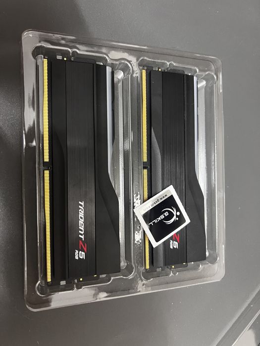 G.skill Trident Z5 16x2 5200 новые