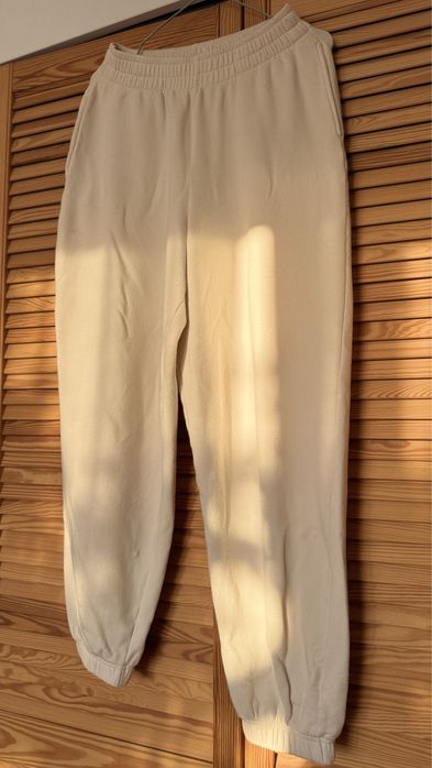 Pantaloni trening moi Oysho