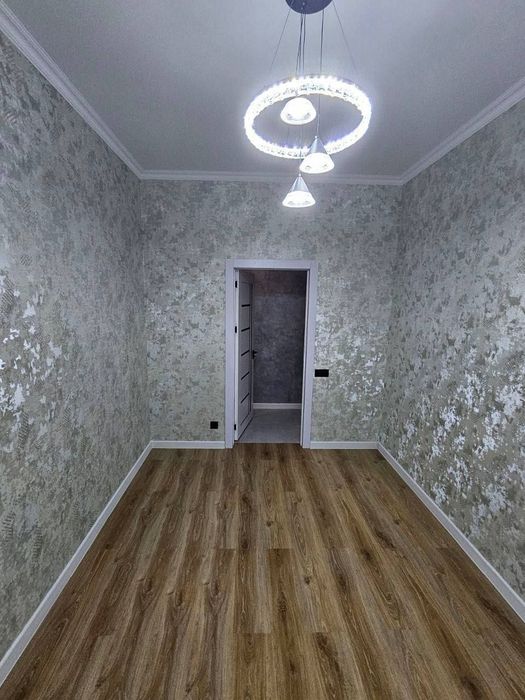 3 xonali hashamatli kvartira sotiladi