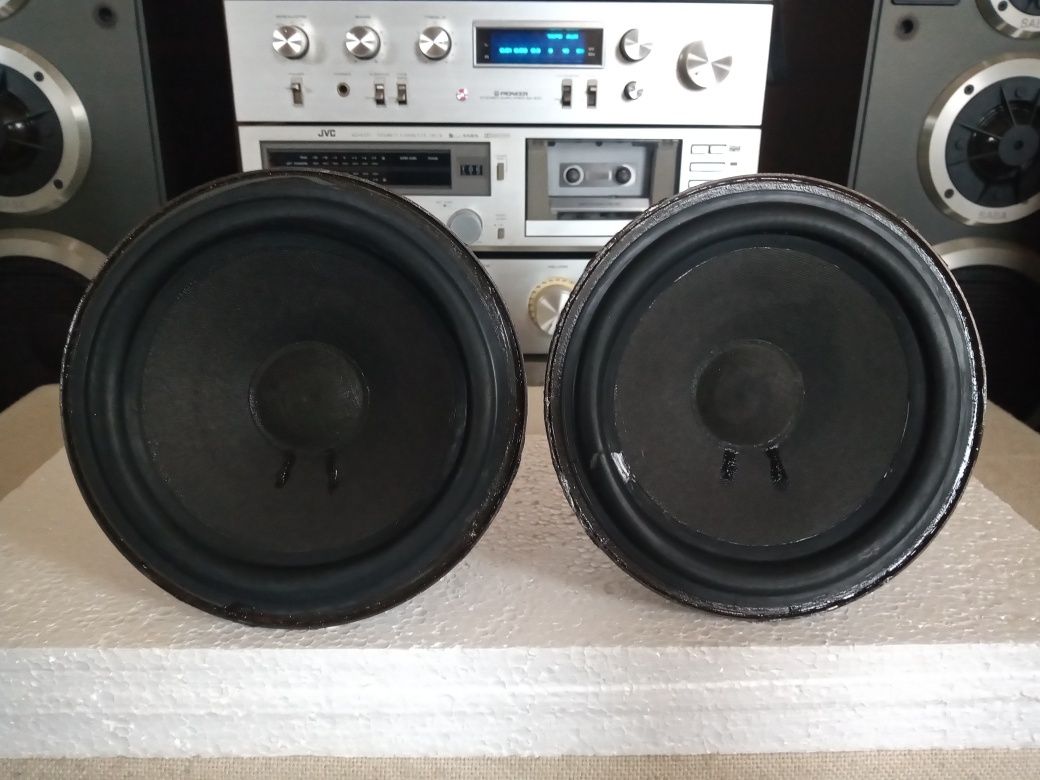 Set Difuzoare Mid/Bass Peerless .8 ohms,20 watts,16,5 cm.