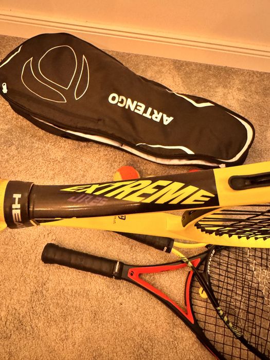 Vand rachete tenis pentru copii+ husa