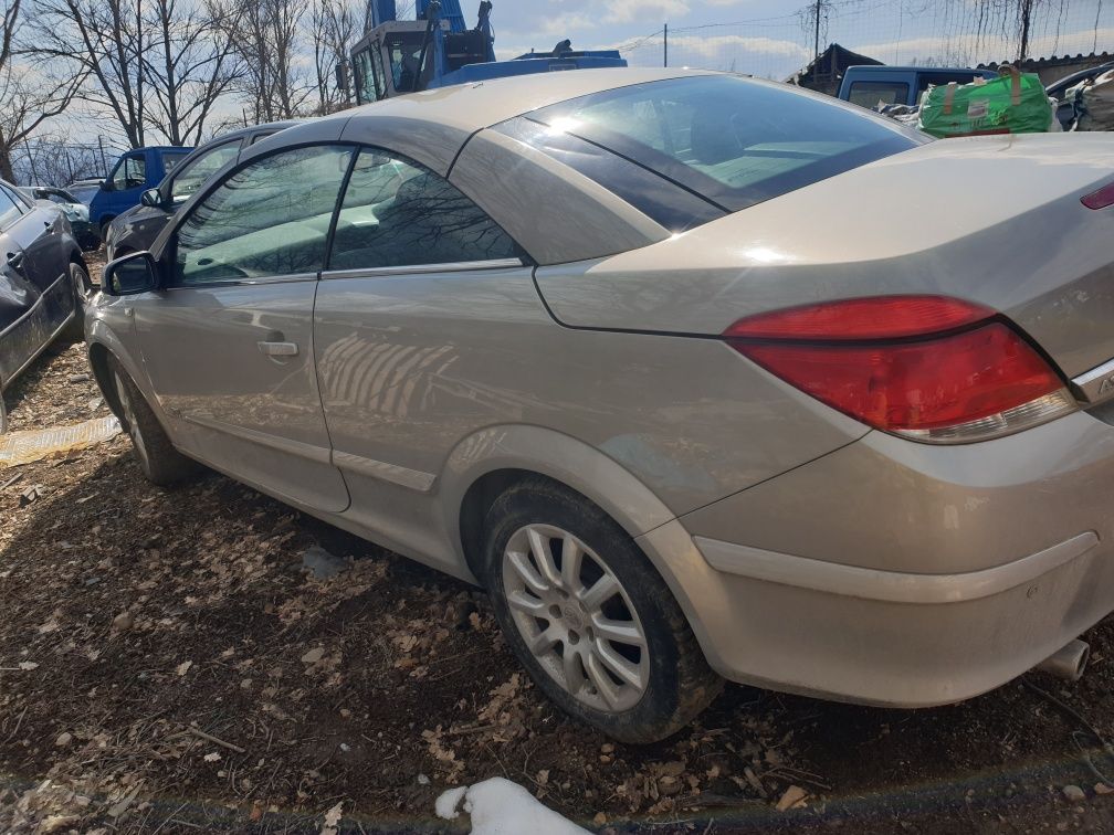 Опел Астра Х кабрио 1.6 Opel Astra H Cabrio 1.6 на части