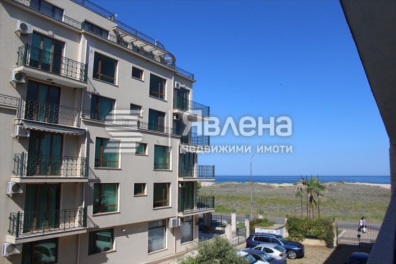 Продава се Тристаен апартамент в Приморско - 119 кв.м за 1345 €/кв.м - Снимка #3