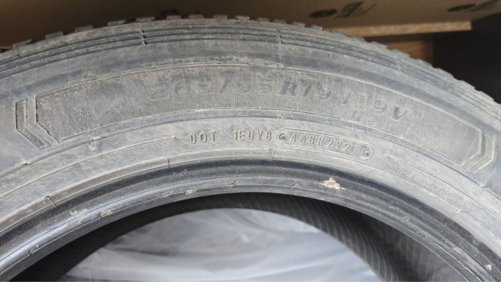 Летние шины фирмы Dunlop 265/55/R19 4- шт
