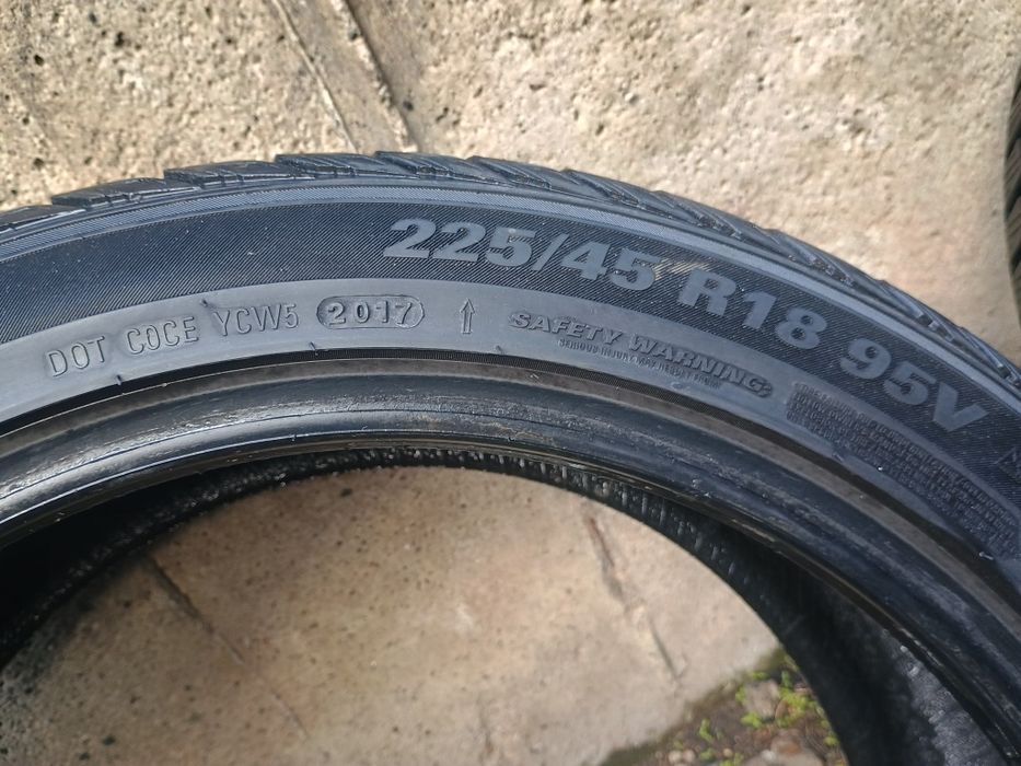 Зимни KUMHO 225/45 R 18