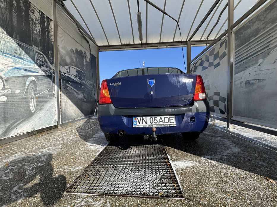 Vand Logan 1 2006 , 51000km ,motor 1.4 benzina