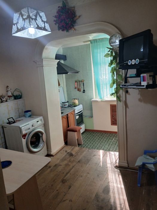 Продается Нукус 23м.р 4- комнатная квартира, своя