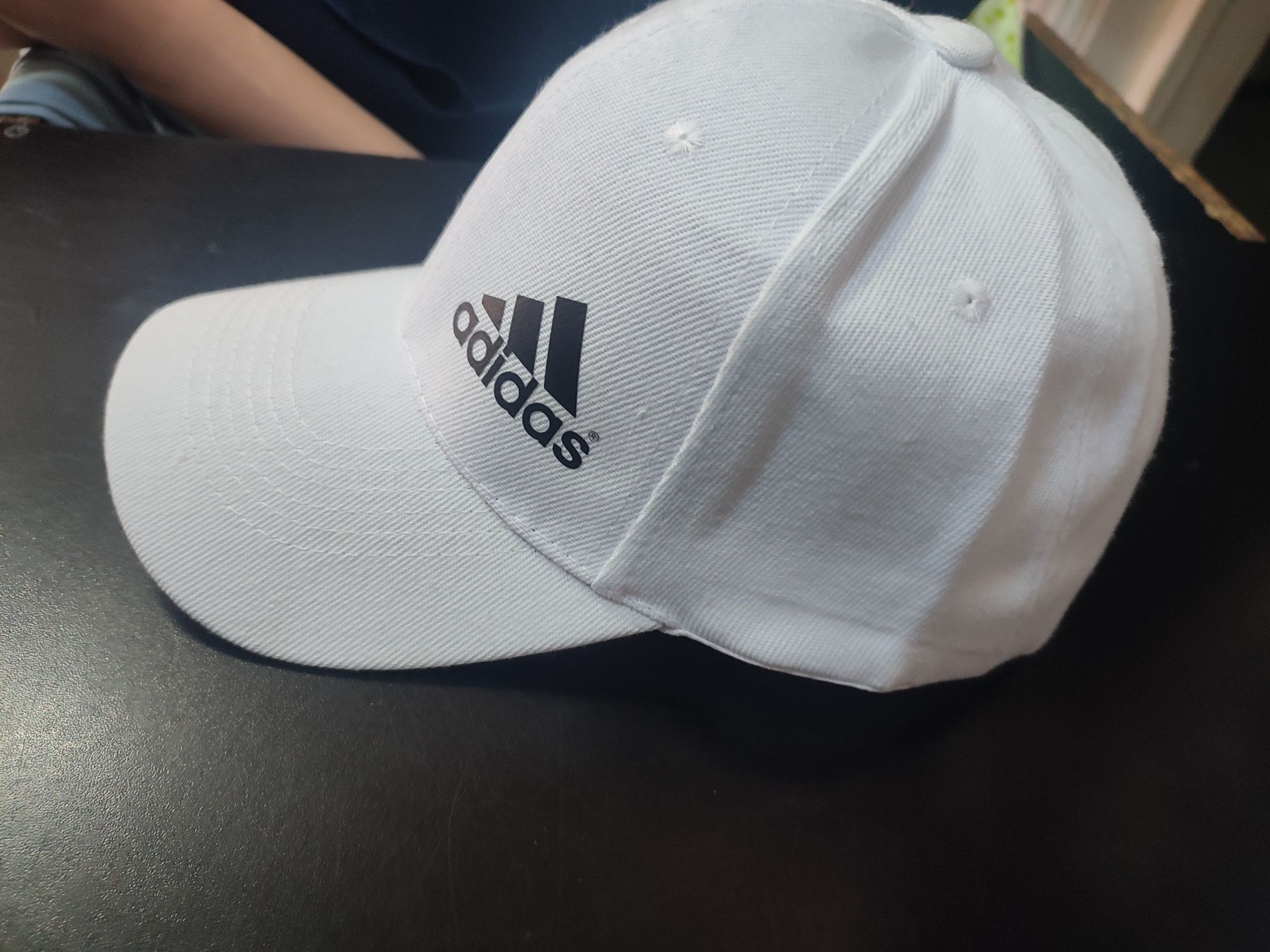 Sapca Adidas albă bumbac