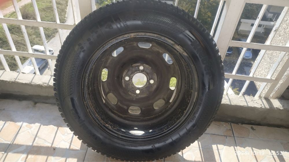 Джанти със зимни гуми 185/65/14 цола VW