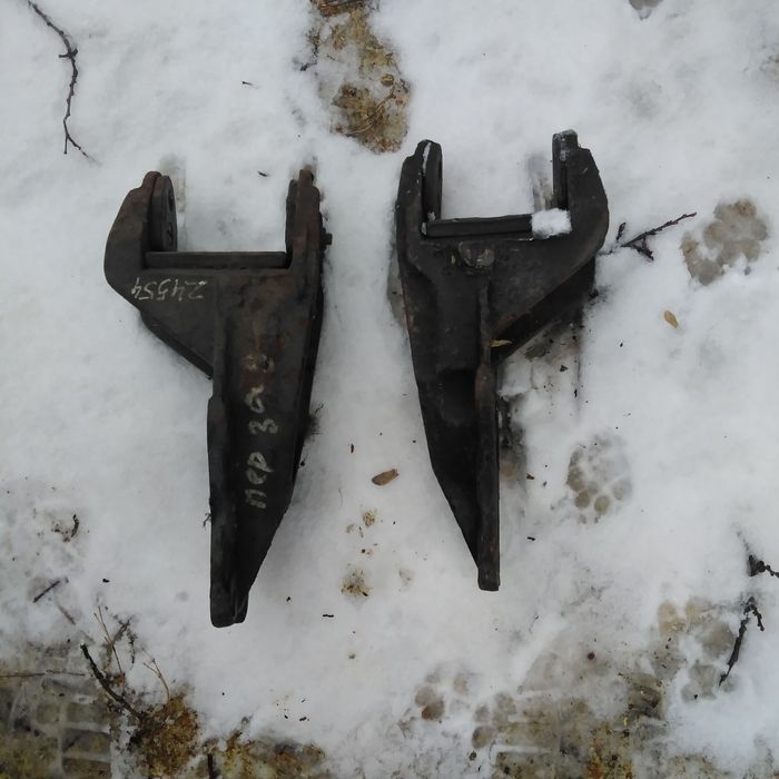 Продам запчасти на маз