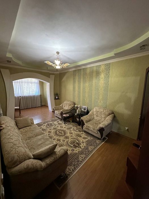 Продаю 4/2/4 м.Ялангач, Академ городок