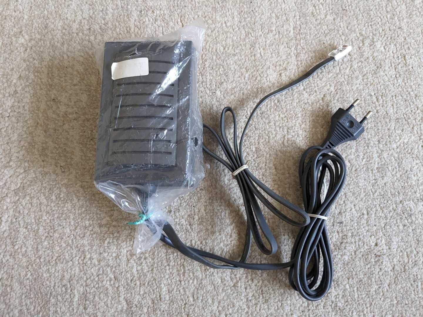 Vand incarcator Commodore DV-5128UP si pt Philips CDi