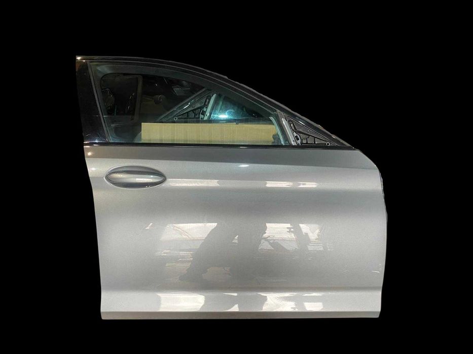 Ușă față dreapta BMW Seria 5 G30