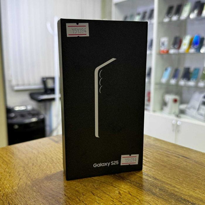Сотовый телефон Samsung S25 256GB / sk151394