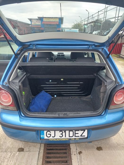 Vând wolkswagen Polo 1.2 an 2008