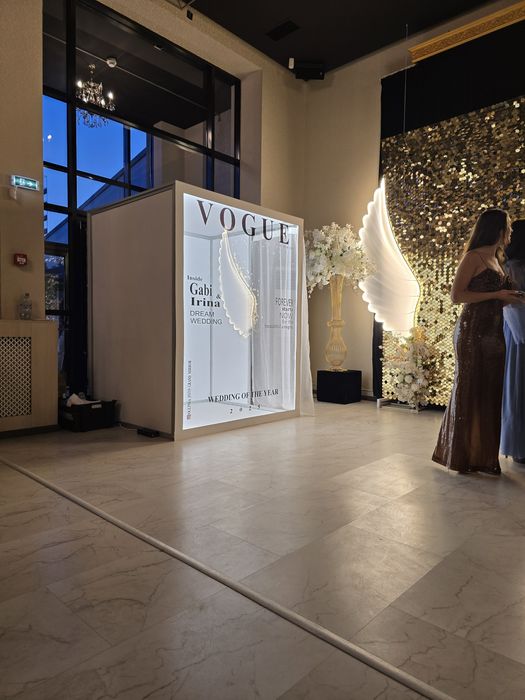 Vând Platformă Booth 360 / Vogue Box/ Oglinda Cabina Foto Booth