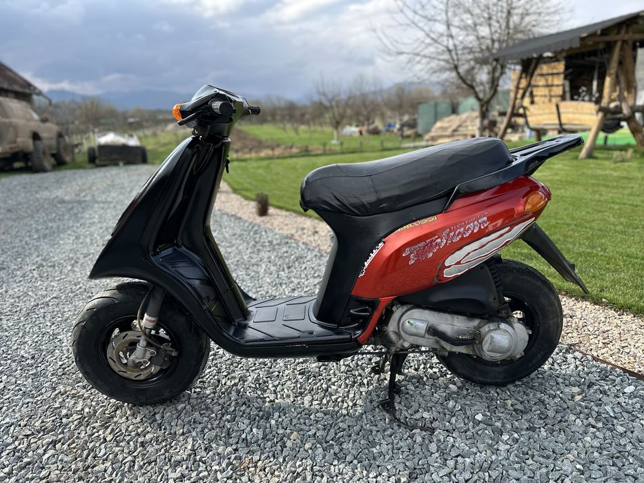 Piaggio typhoone 49 acte italia