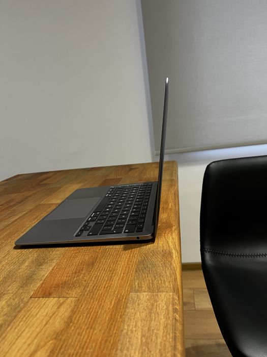 Macbook Air M1 13 inch