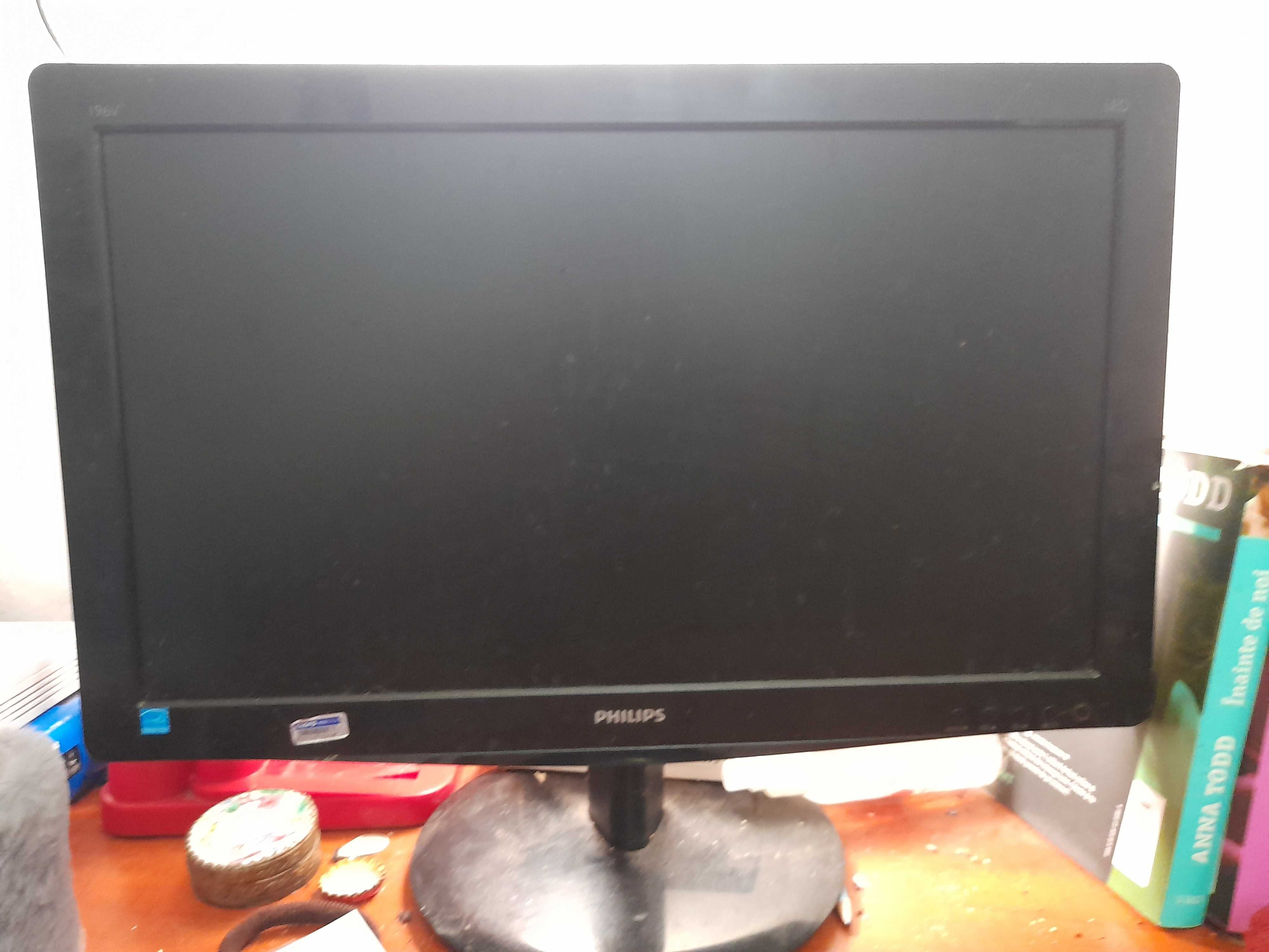 Monitor Philips diagonala 45