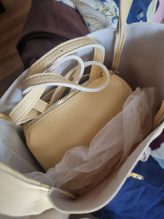 Чисто нова чанта