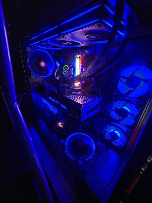 PC High-End – Custom Build (VFX / Gaming / AI / Streaming)