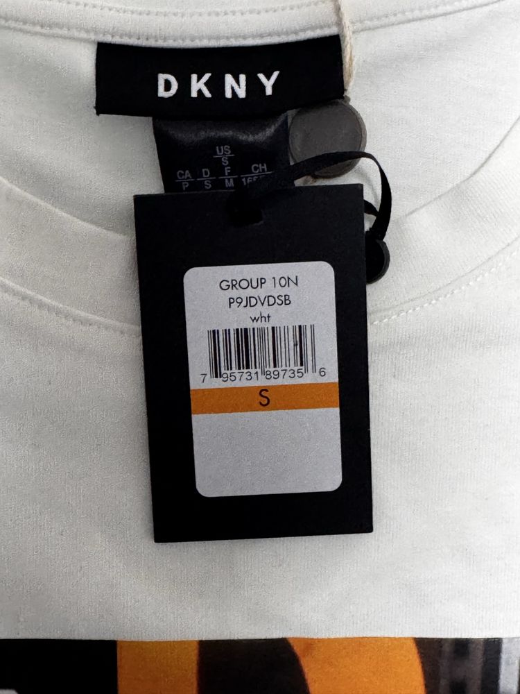 Нова овърсайз рокля DKNY,
