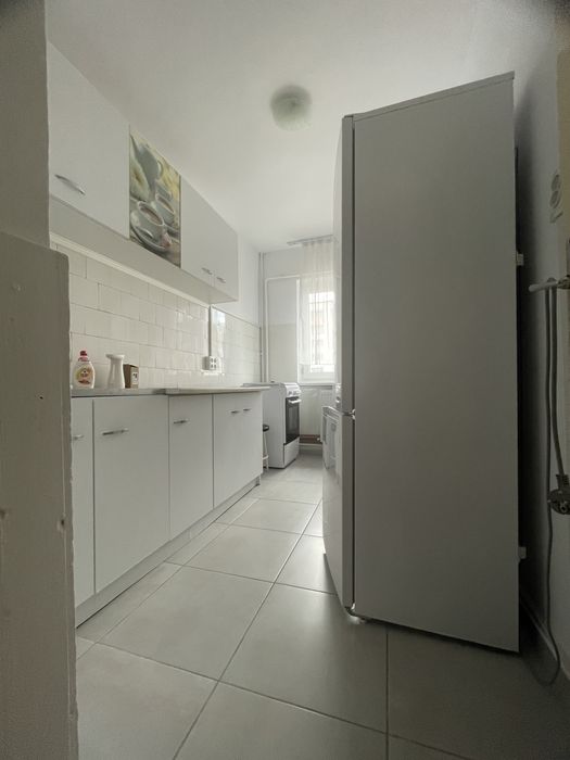 Inchiriez ap 3 cam - 1 Mai (Spitalul 1)