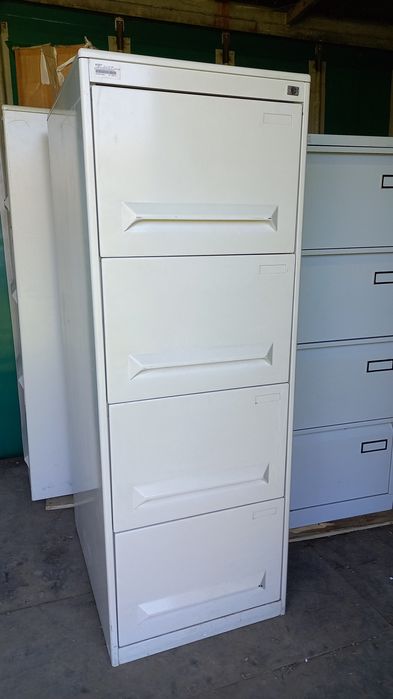 Clasificator documente (dulap metalic cu 4 sertare)