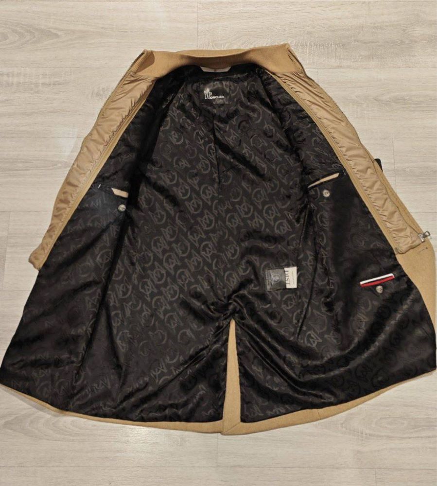 Trench Moncler colectie noua!