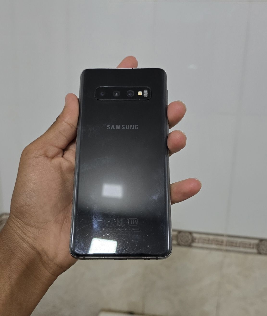 S10  128Gb kelshamz