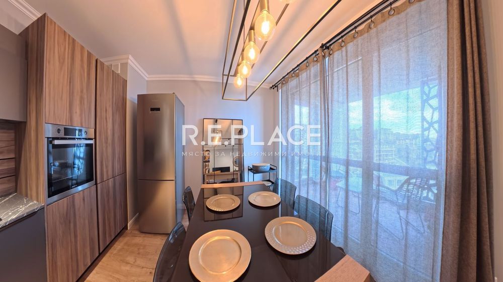 Продава се Тристаен апартамент в Варна, Бриз - 114 кв.м за 3422 €/кв.м - Снимка #2