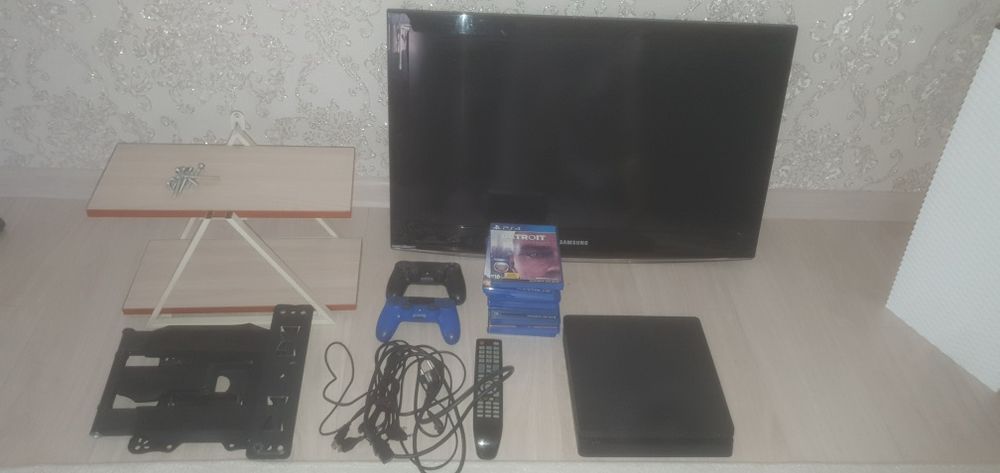 Продам Sony playstation slim 4