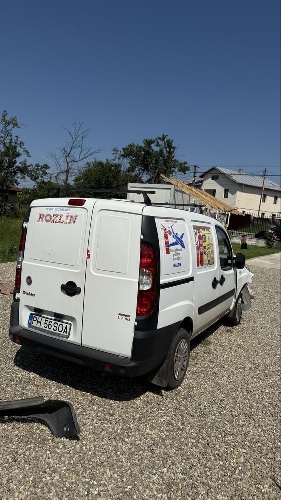 Fiat Doblo Cargo 1.9JTD Avariat / Proprietar de noua