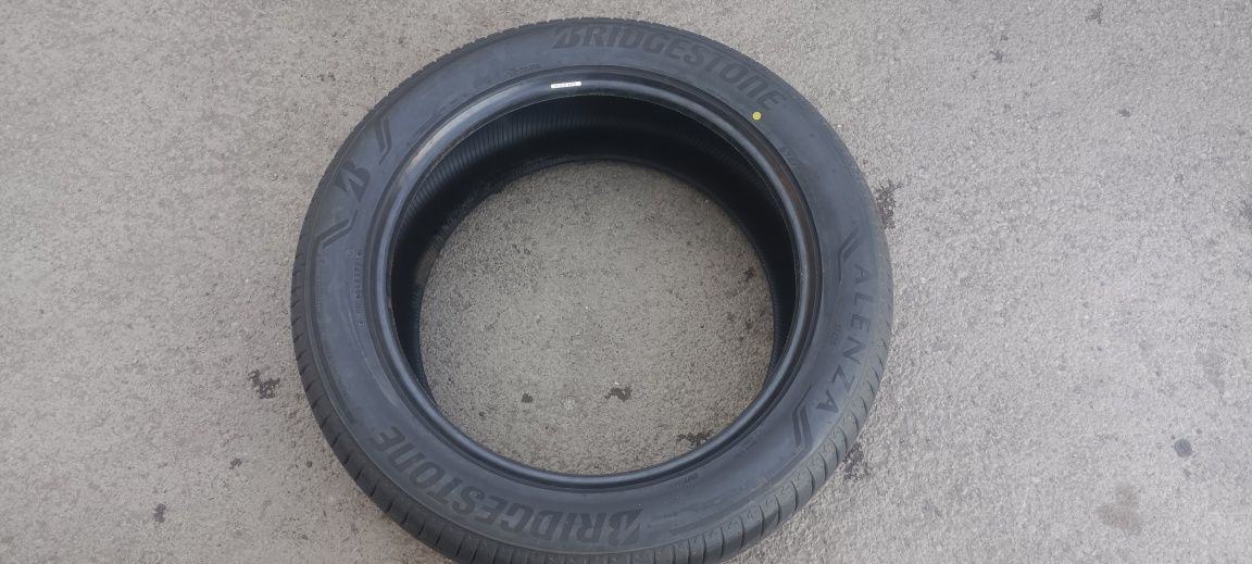 Продам шину летний