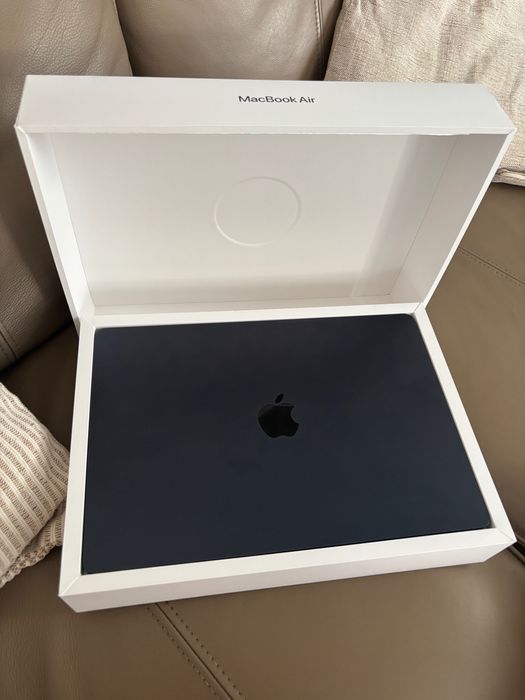 Лаптоп MacBook Air 15