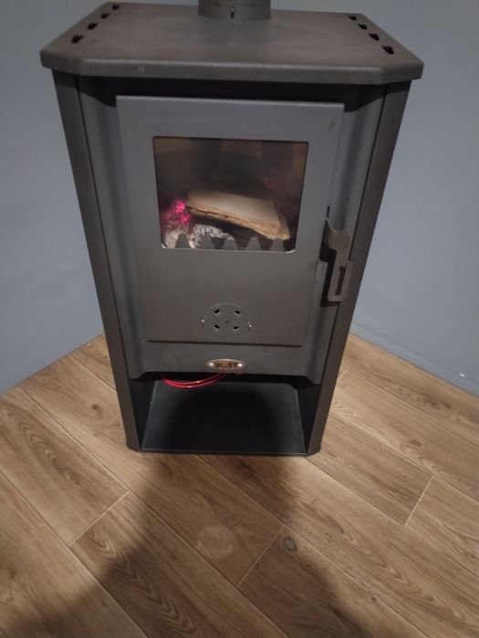 Vând soba Bilst nou